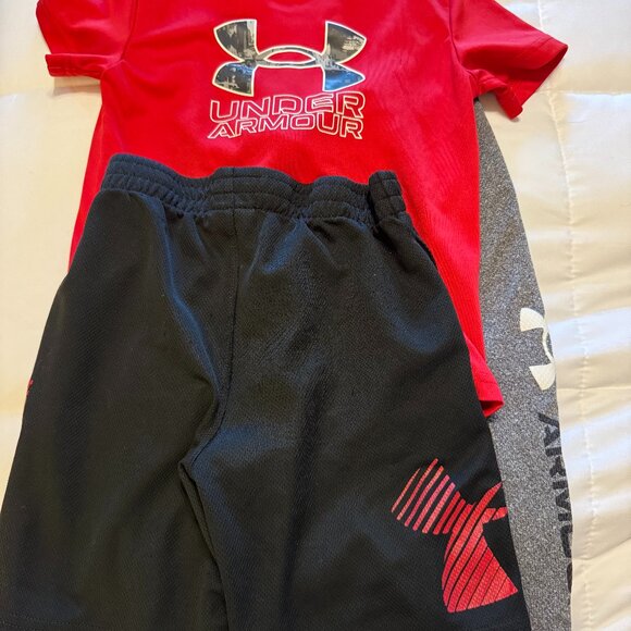 Under Armour Set - Picture 1 of 8